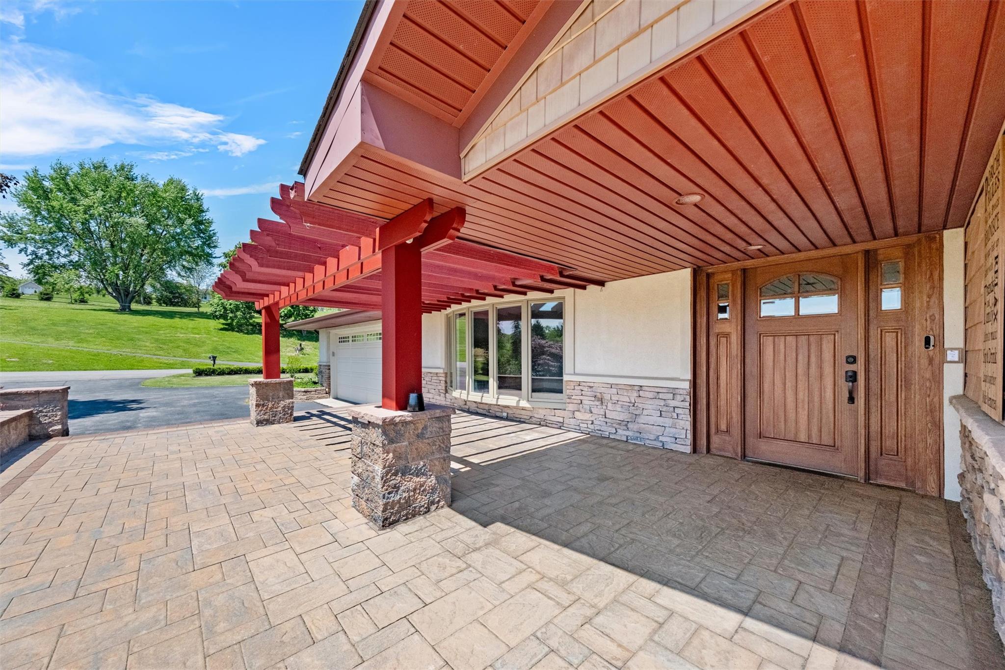 74 Hampton Road, Marlboro, New York image 10