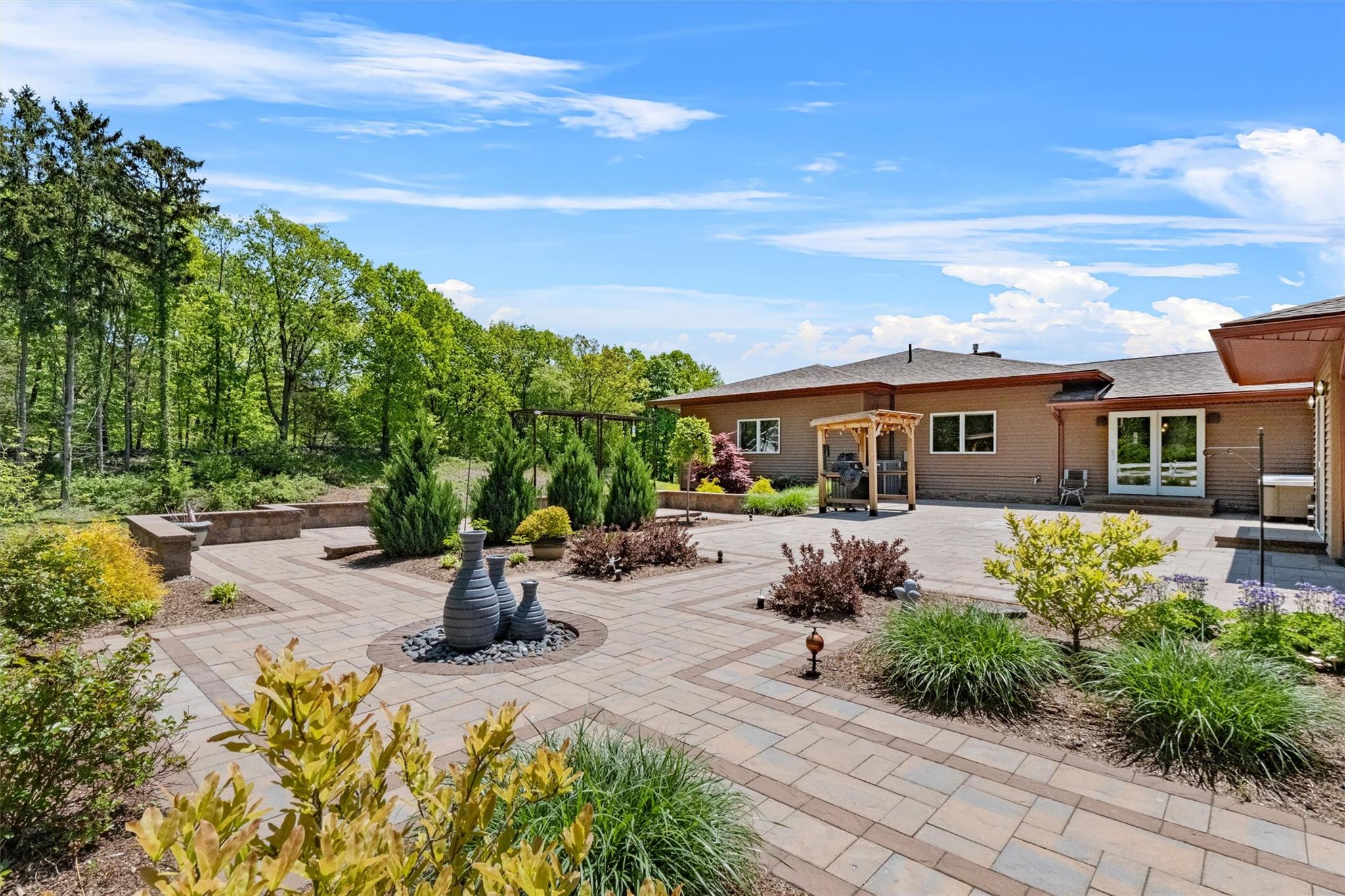 74 Hampton Road, Marlboro, New York image 42