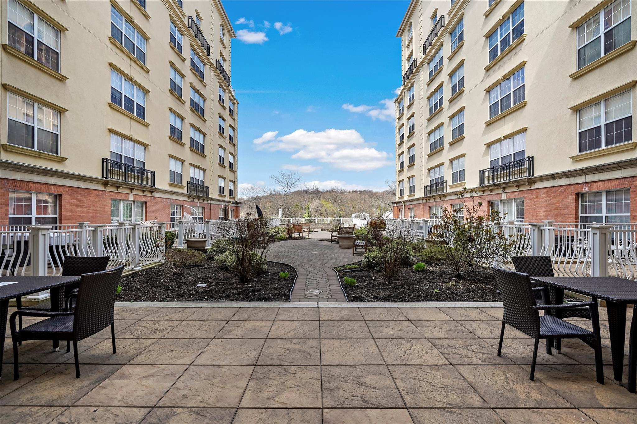 10 Byron Place #510, Larchmont, New York image 25