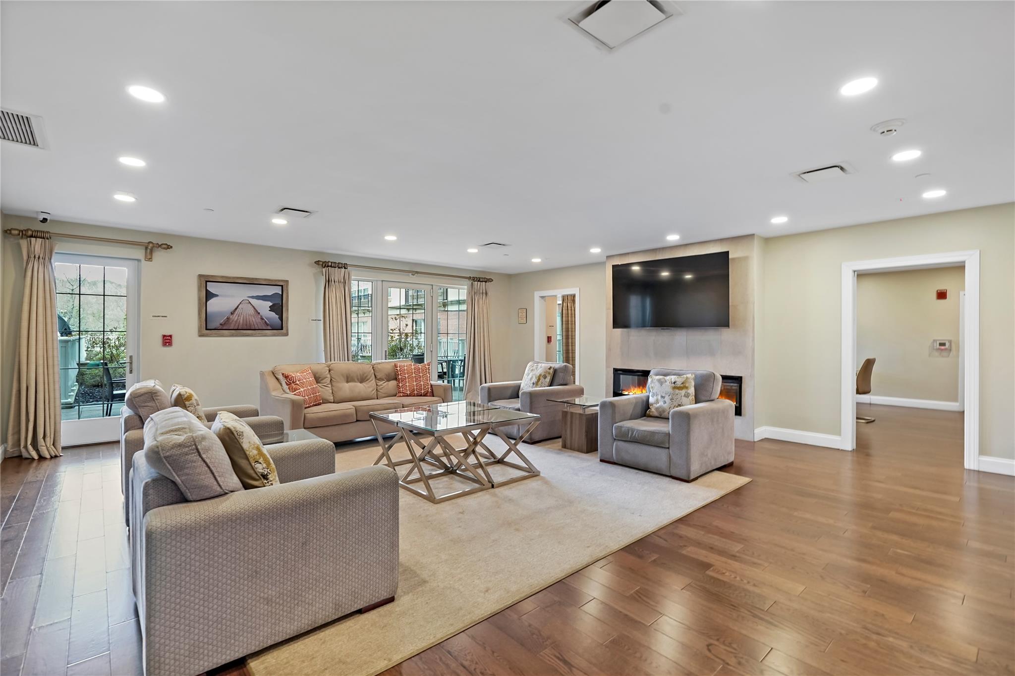 10 Byron Place #510, Larchmont, New York image 21
