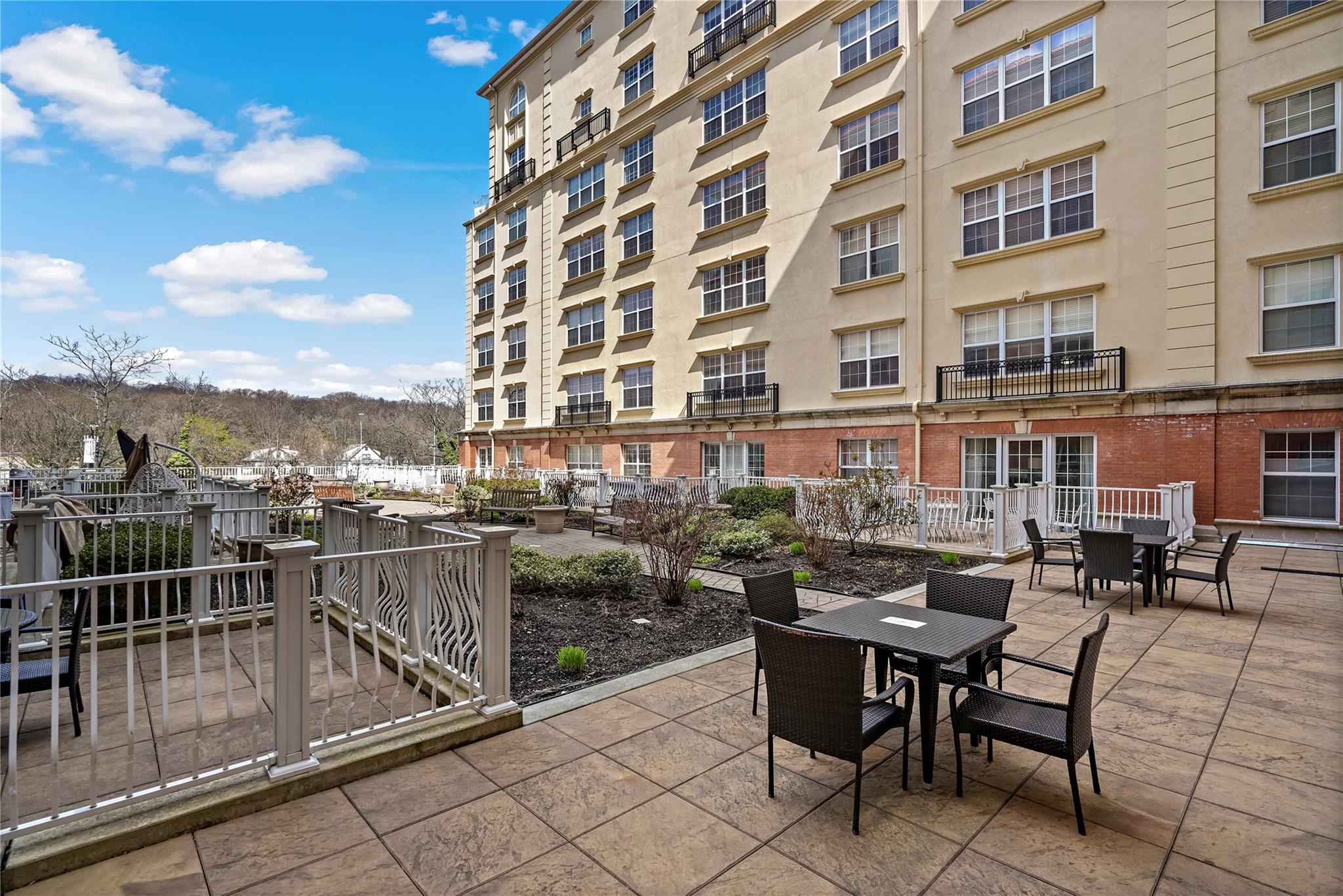 10 Byron Place #510, Larchmont, New York image 26
