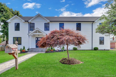 Multifamily For Rent - 25 Sunnybrook Drive #2<br/> Oceanside, NY 11572