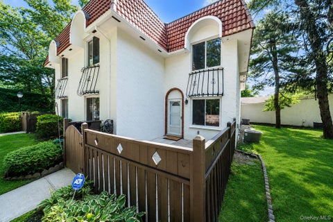 Condo For Sale - 230 Birchwood Road #230<br/> Suffolk County, Medford, NY 11763