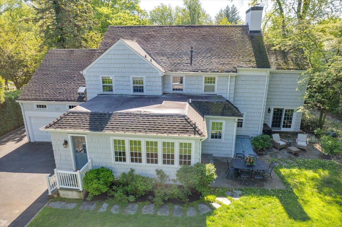 135 Corona Avenue, Pelham, New York image 33