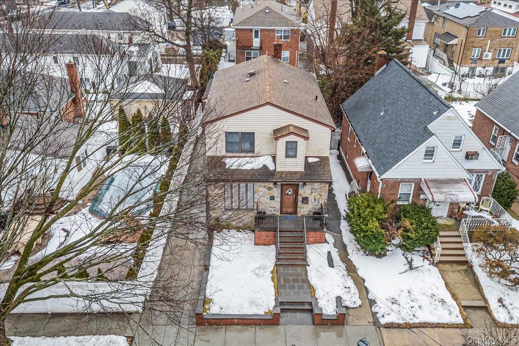 Photo of 150-38 24th Avenue, Whitestone, NY 11357 (MLS # 955371)