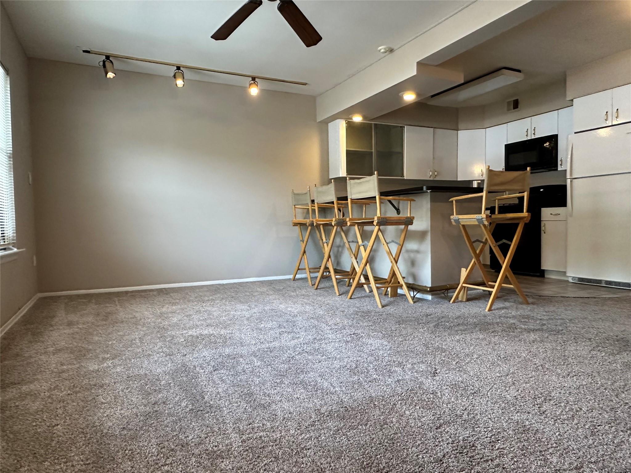 35 Bailey Court #35, Middle Island, New York image 4