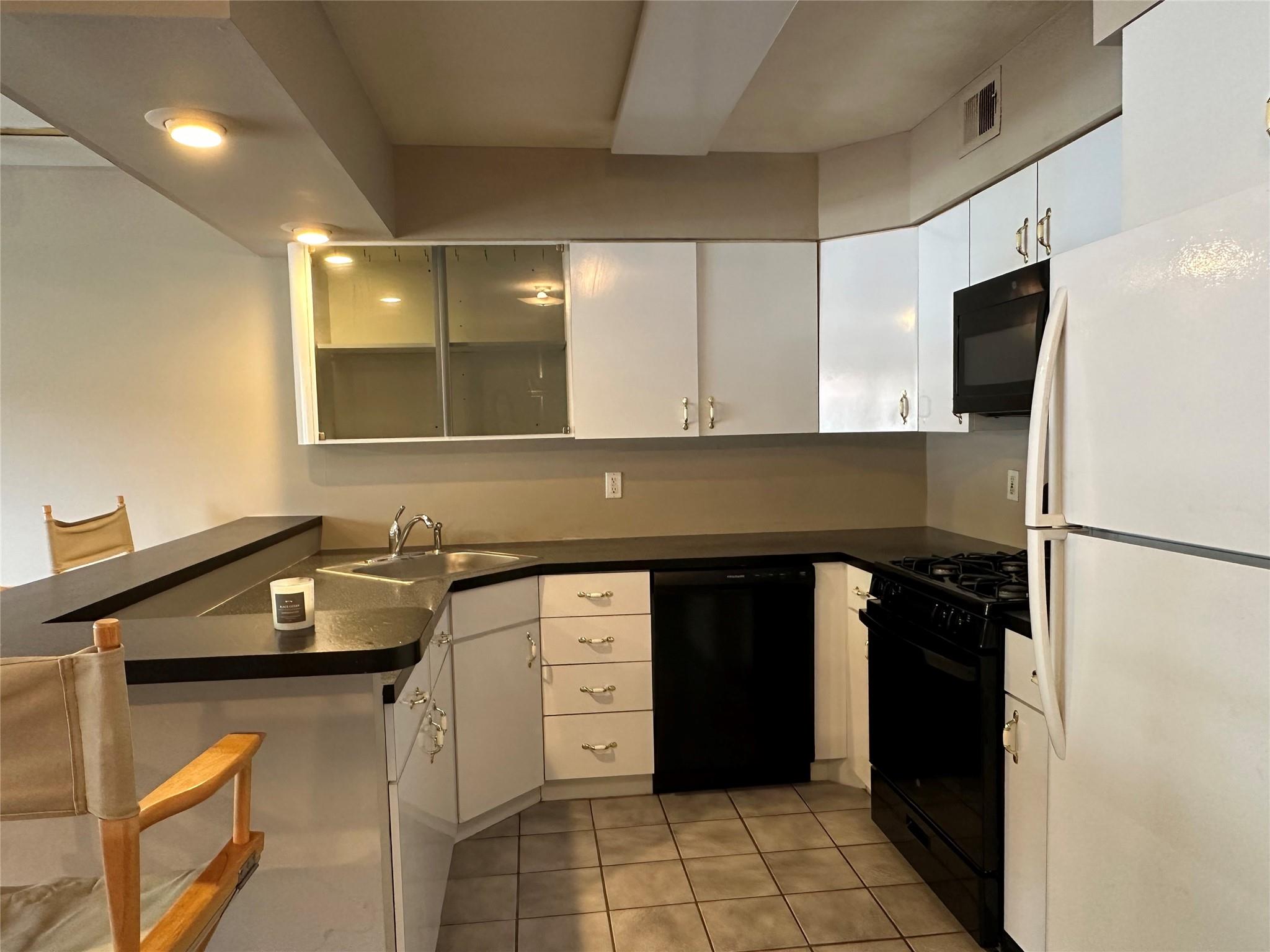35 Bailey Court #35, Middle Island, New York image 3
