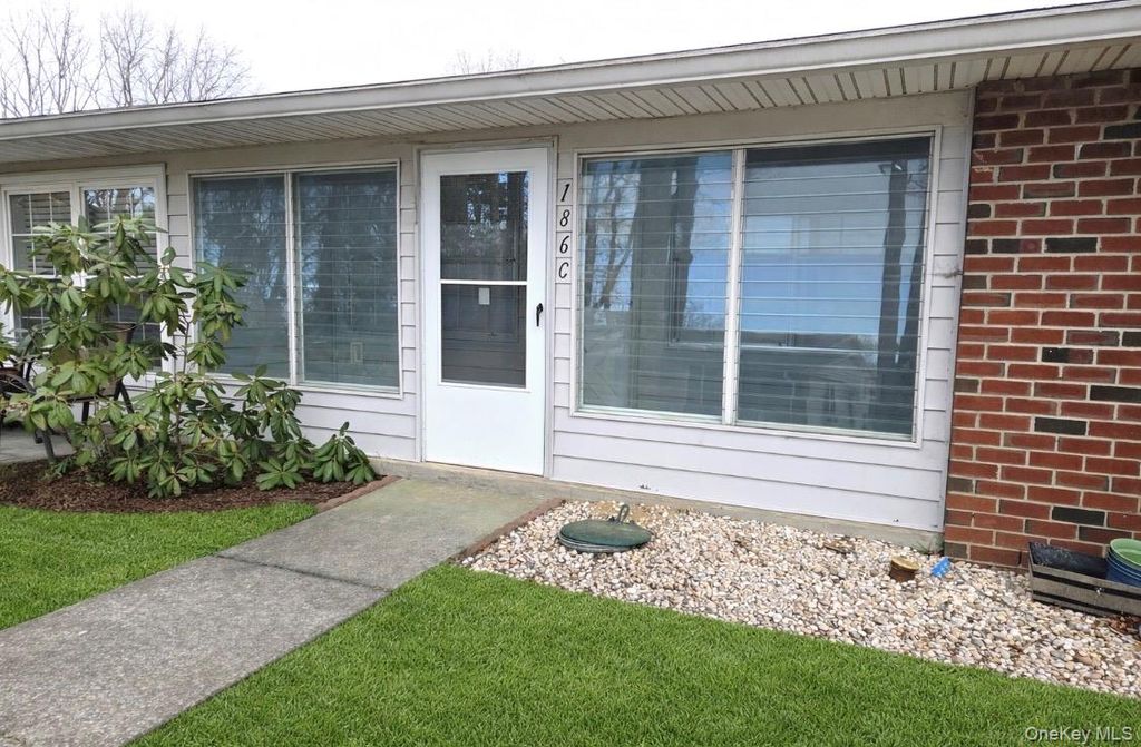 Photo of 186C Ventry Court, Ridge, NY 11961 (MLS # 950783)