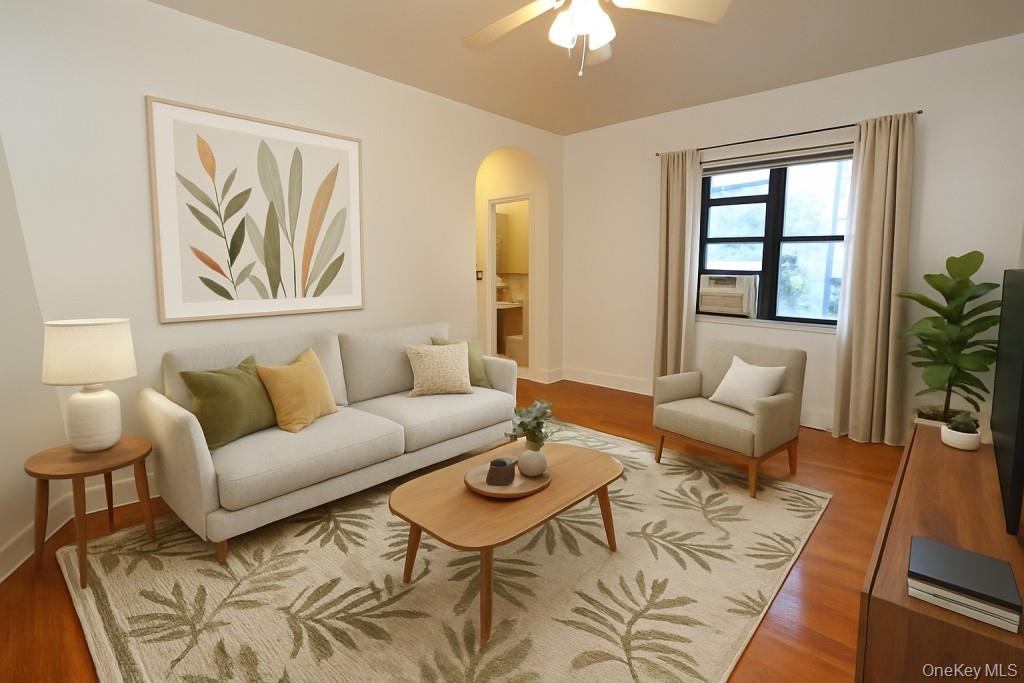 New Rochelle, New York 10801, United States, 1 Bedroom Bedrooms, ,1 BathroomBathrooms,Residential,Active,225828