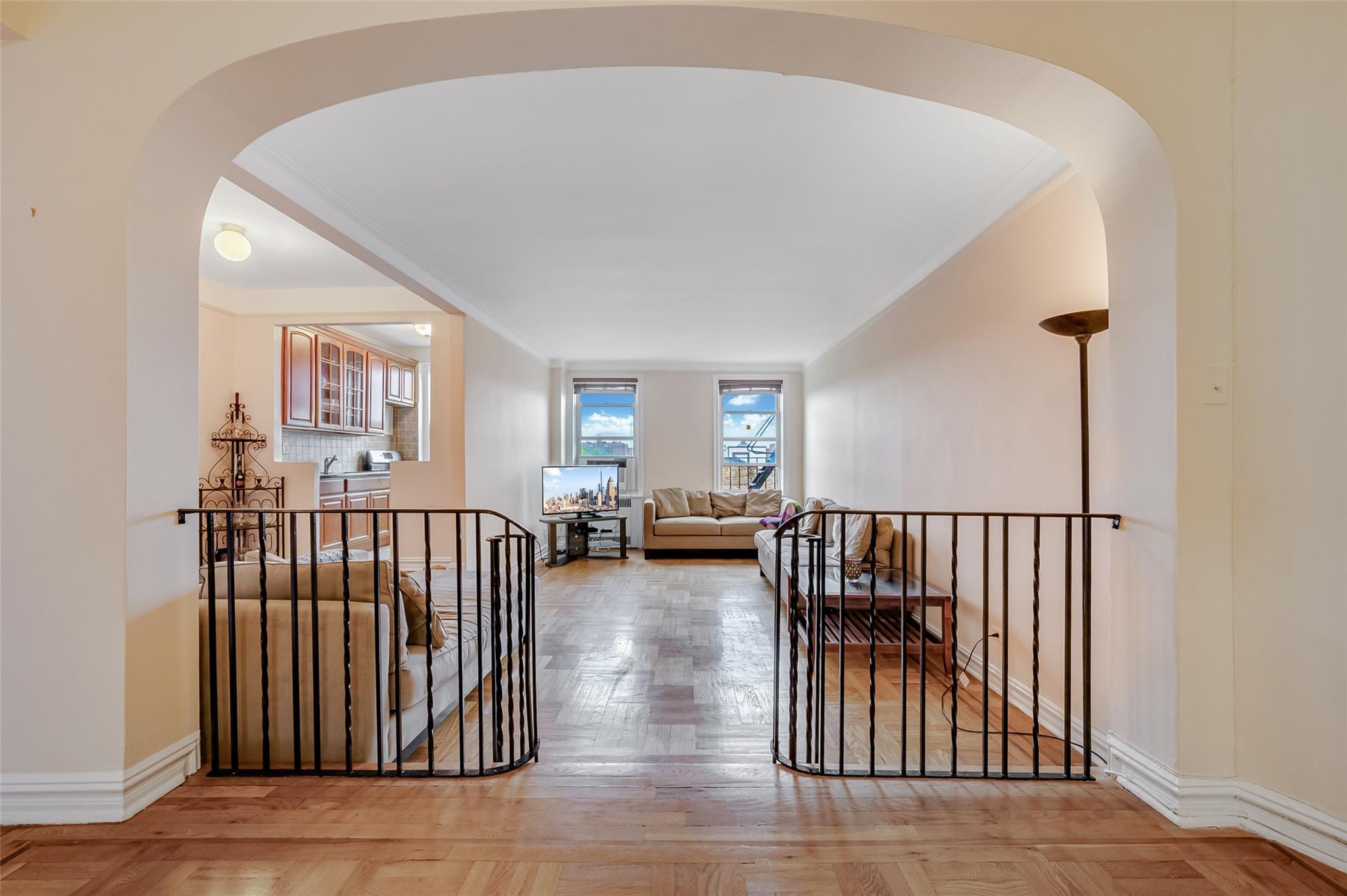 41-08 43rd Street #5J, Sunnyside, New York image 4