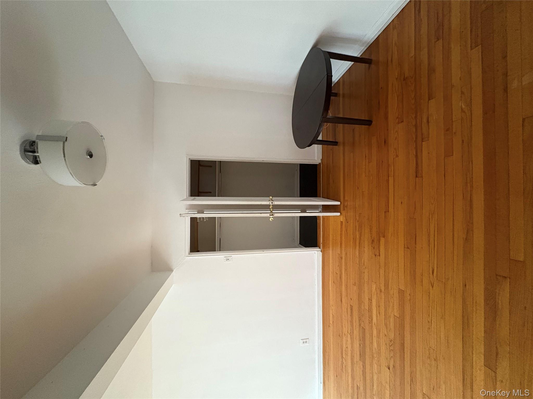 2090 Barnes Avenue 4D