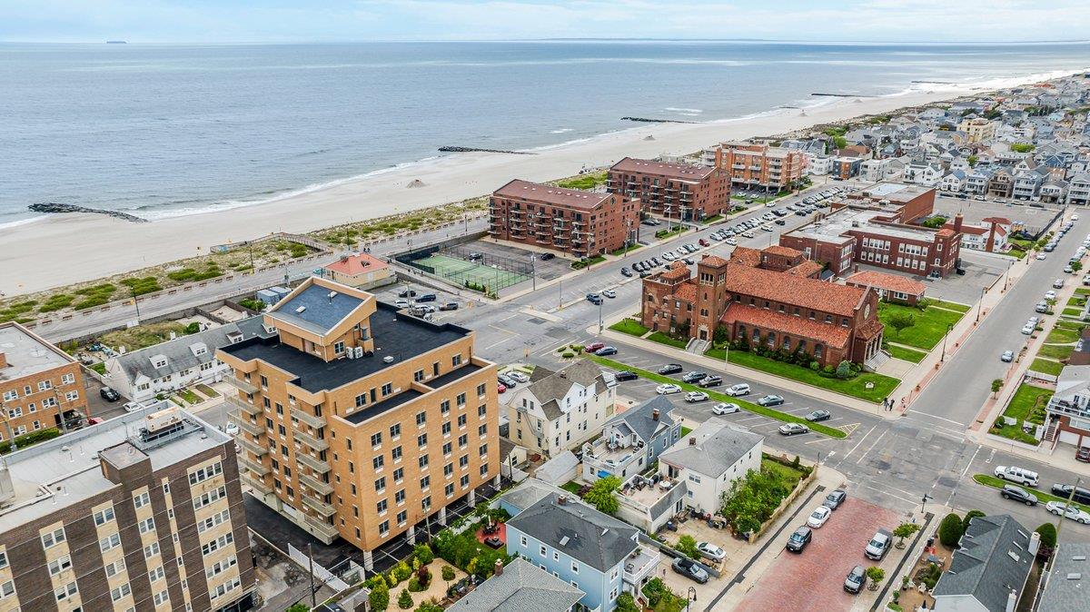 661 W Broadway #203, Long Beach, New York image 31