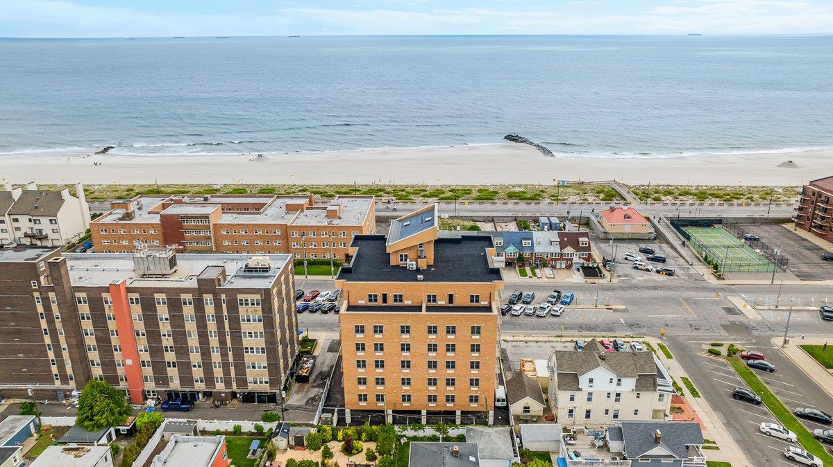 661 W Broadway #203, Long Beach, New York image 29