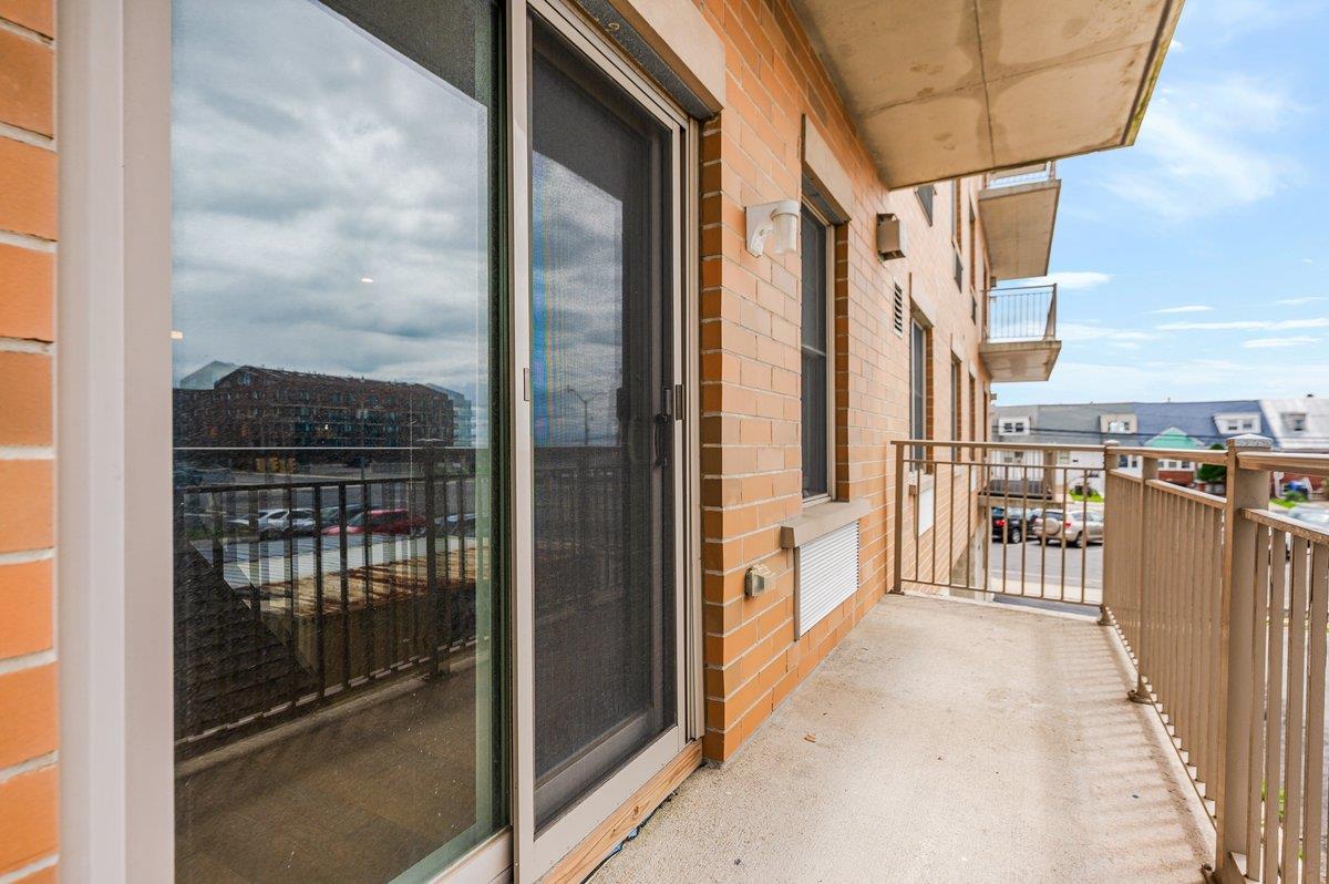 661 W Broadway #203, Long Beach, New York image 19