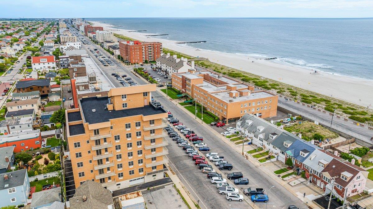661 W Broadway #203, Long Beach, New York image 28
