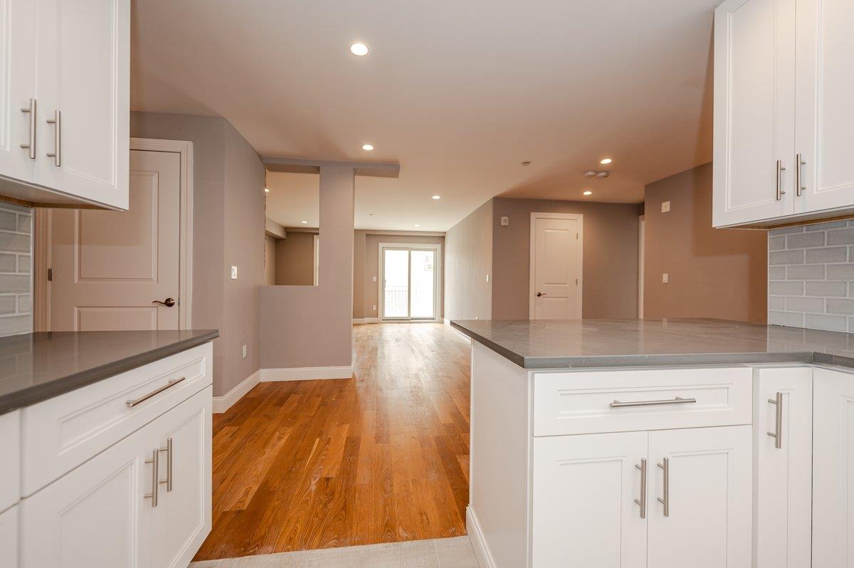 661 W Broadway #203, Long Beach, New York image 10