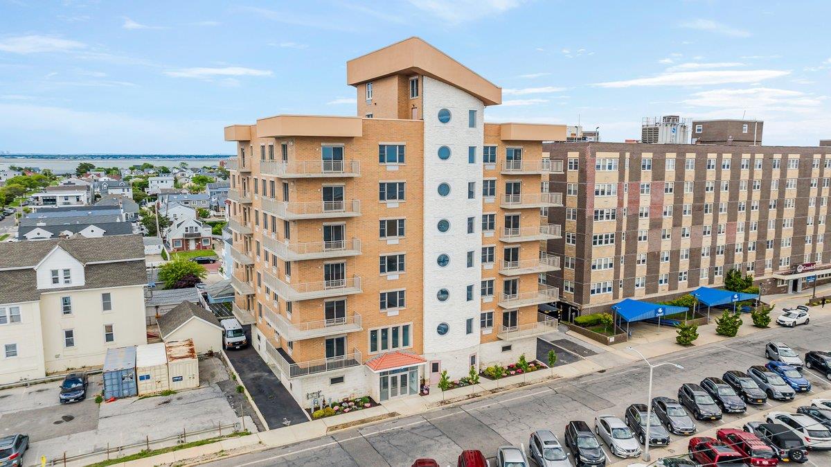 661 W Broadway #203, Long Beach, New York image 25
