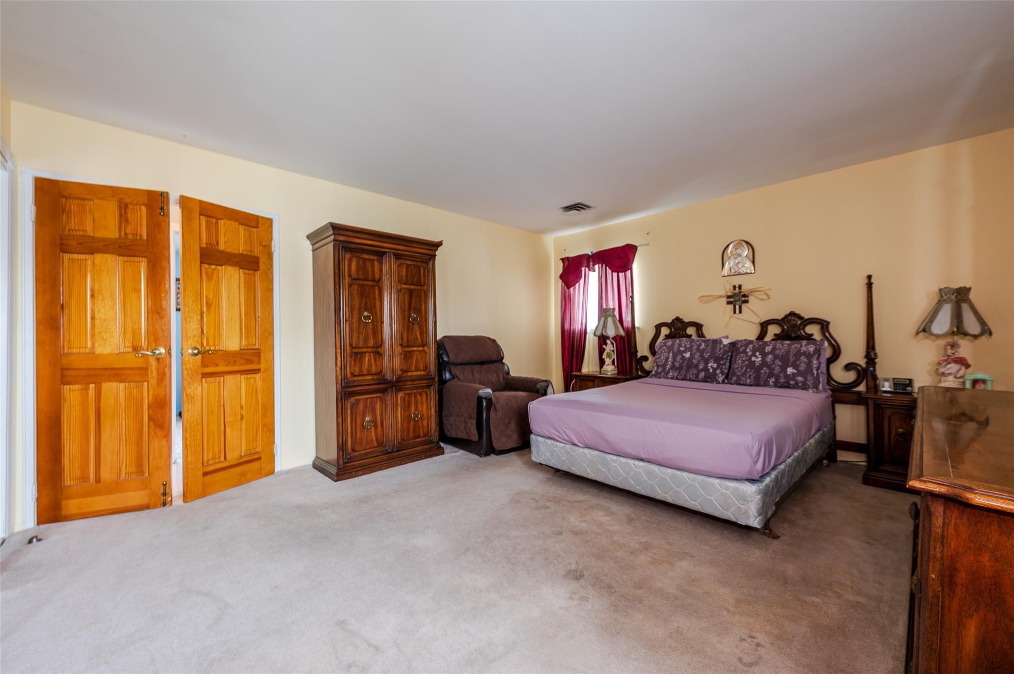 3245 Ocean Harbor Drive, Oceanside, New York image 9