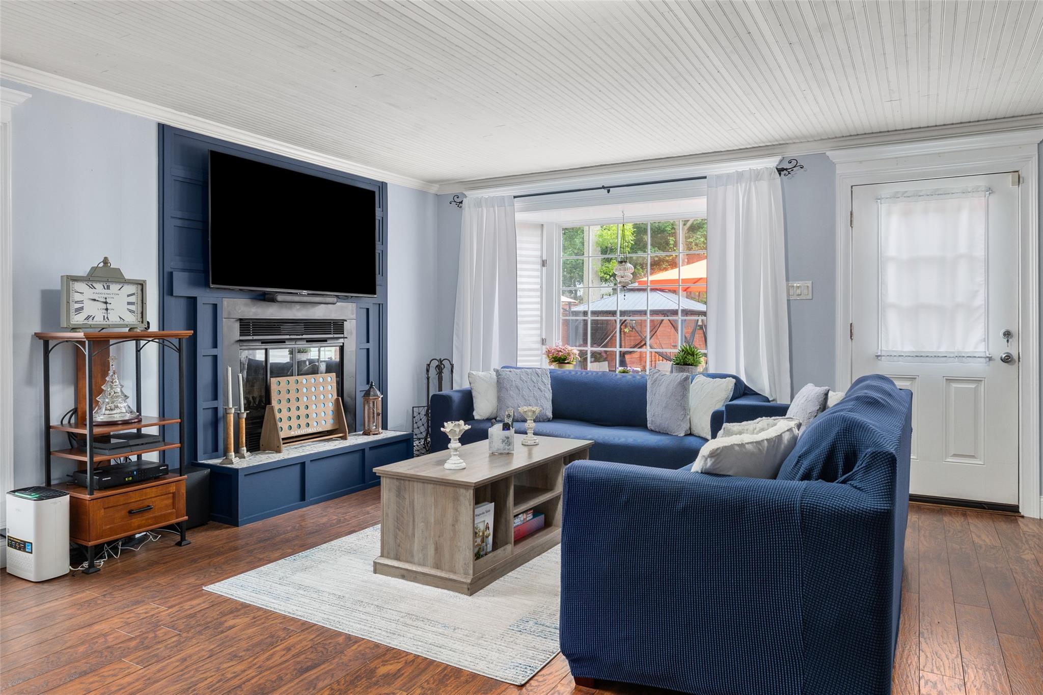 68 Ridgewood Avenue, Selden, New York image 13