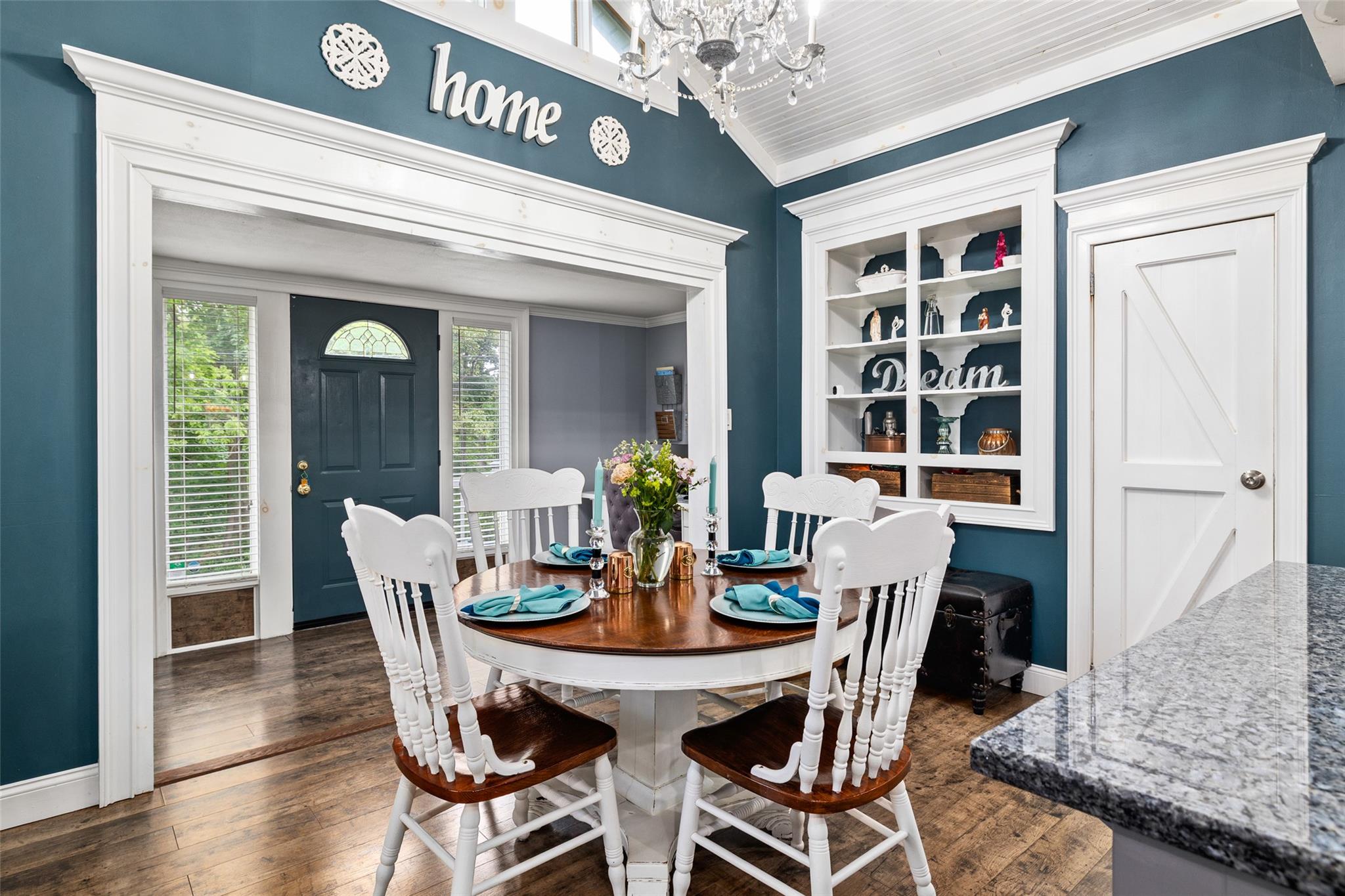68 Ridgewood Avenue, Selden, New York image 5