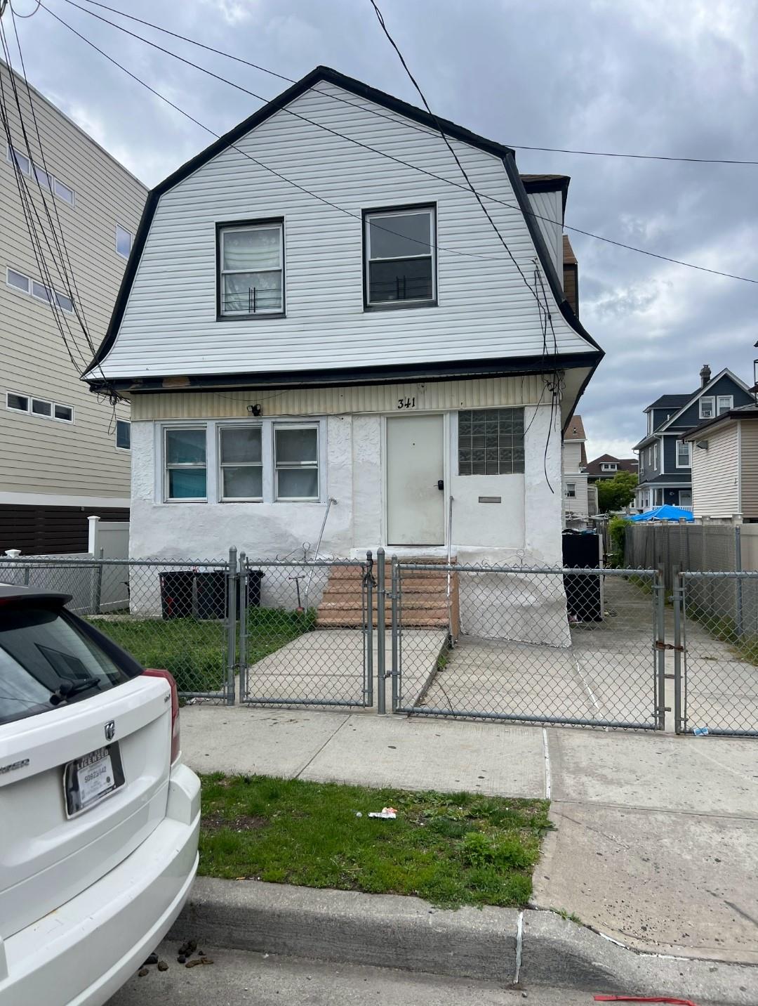 Property for Sale at Beach 67th Street, Far Rockaway, Queens, NY - Bedrooms: 6 
Bathrooms: 3  - $920,000