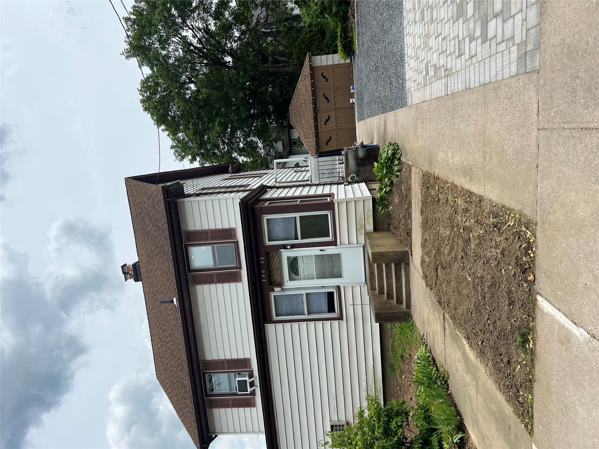 Rental Property at 41Th Drive, Little Neck, Queens, NY - Bedrooms: 3 
Bathrooms: 3 
Rooms: 6  - $3,500 MO.