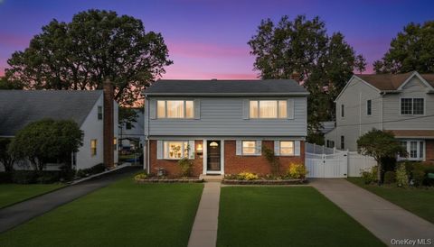 179 Sterling Road Elmont NY 11003