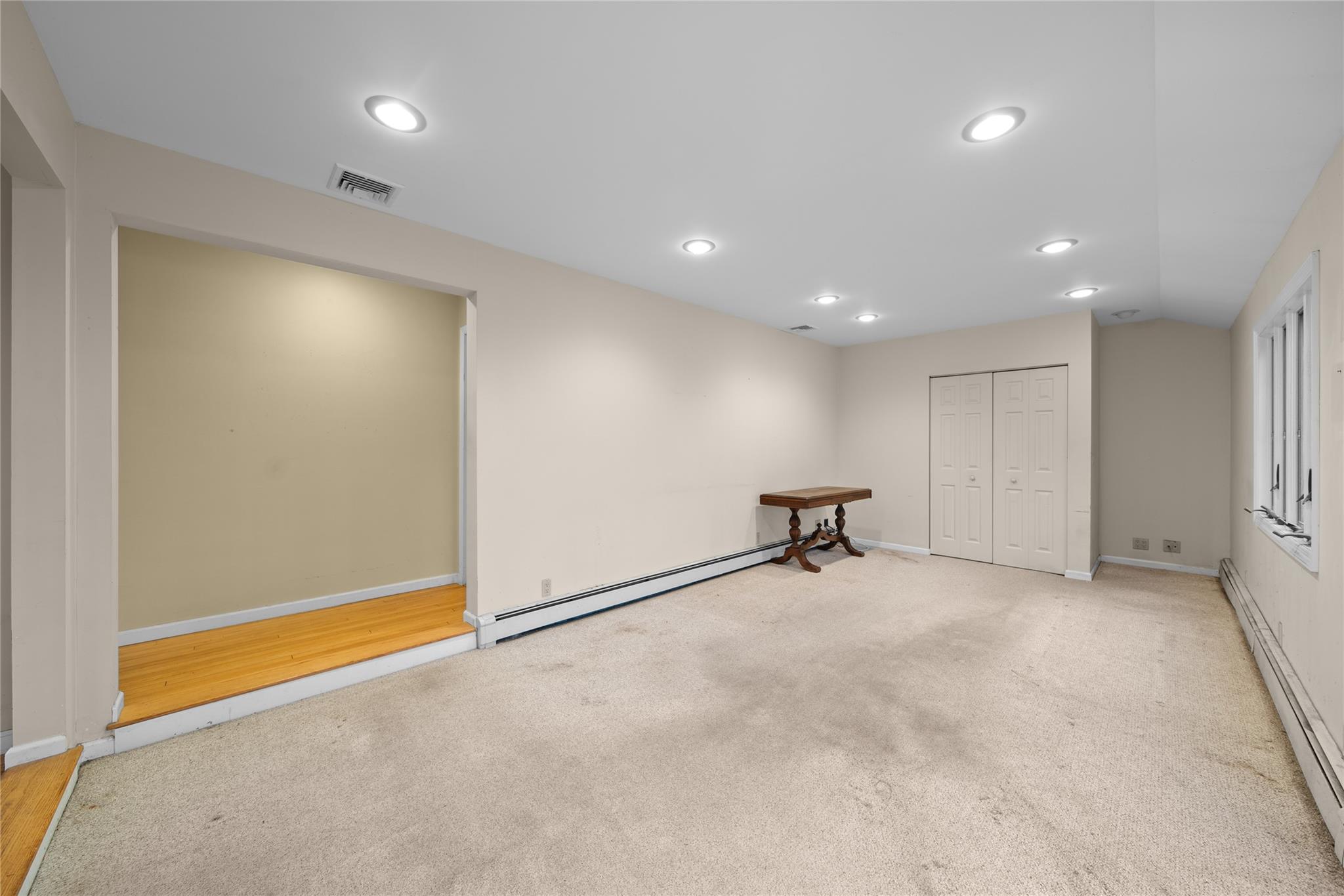 90 Meadow Lane, Bayport, New York image 11