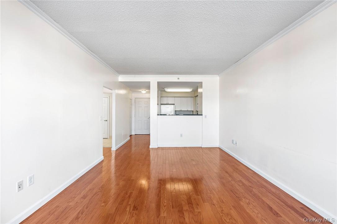 300 Mamaroneck Avenue 514