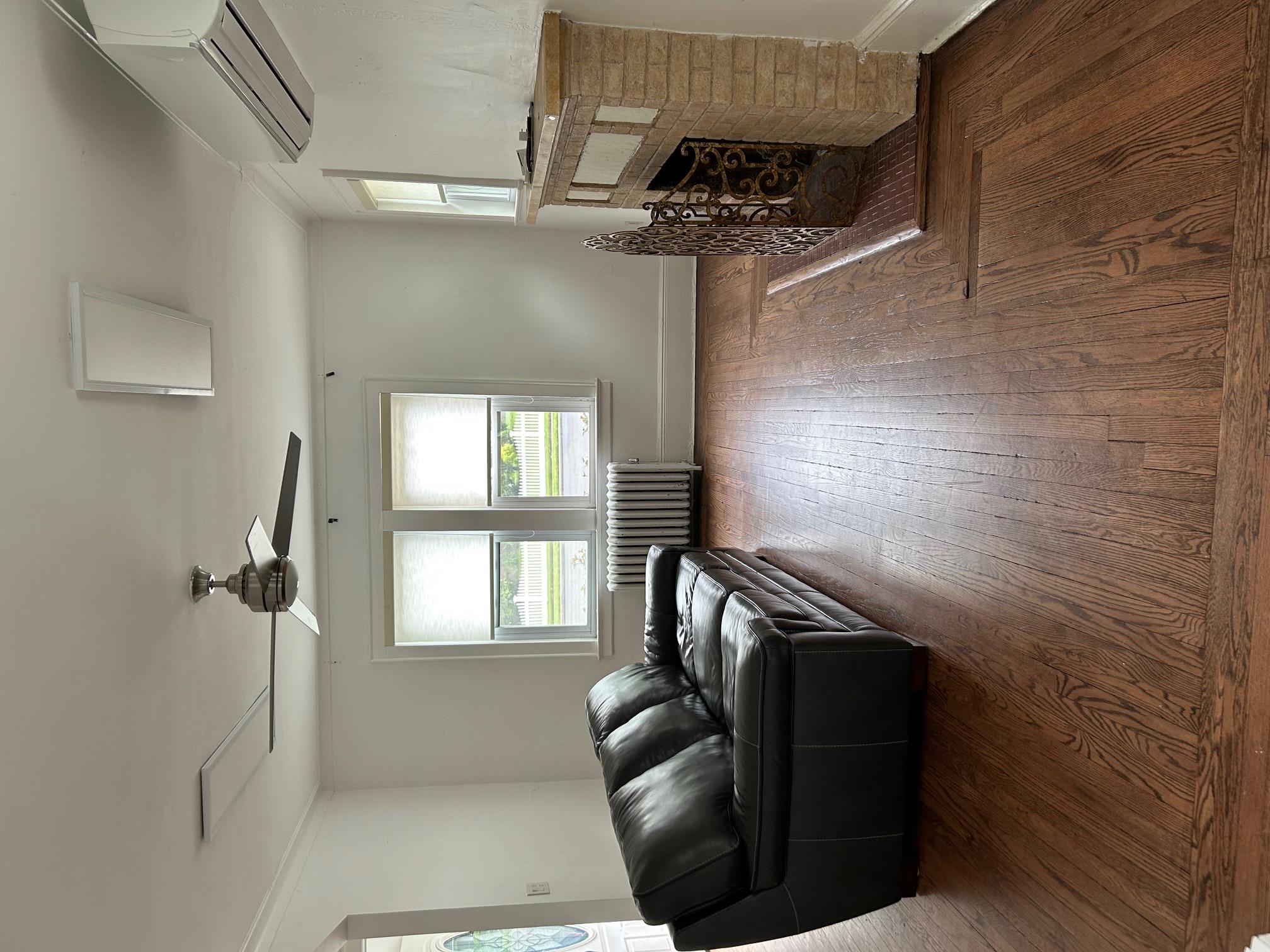 6 Felix Court, Baldwin, New York image 2