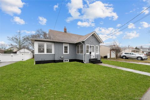 172 Juanita Avenue Freeport NY 11520