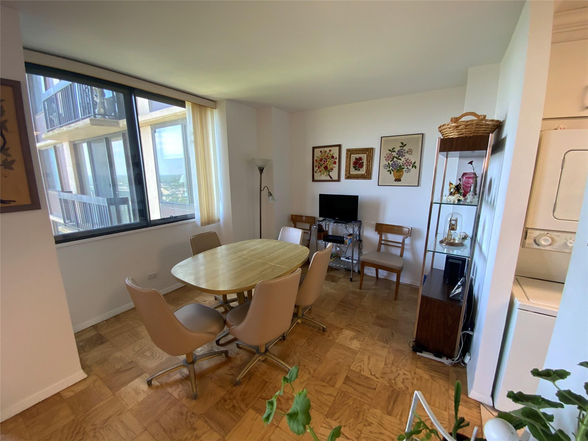 27110 Grand Central Parkway 19A