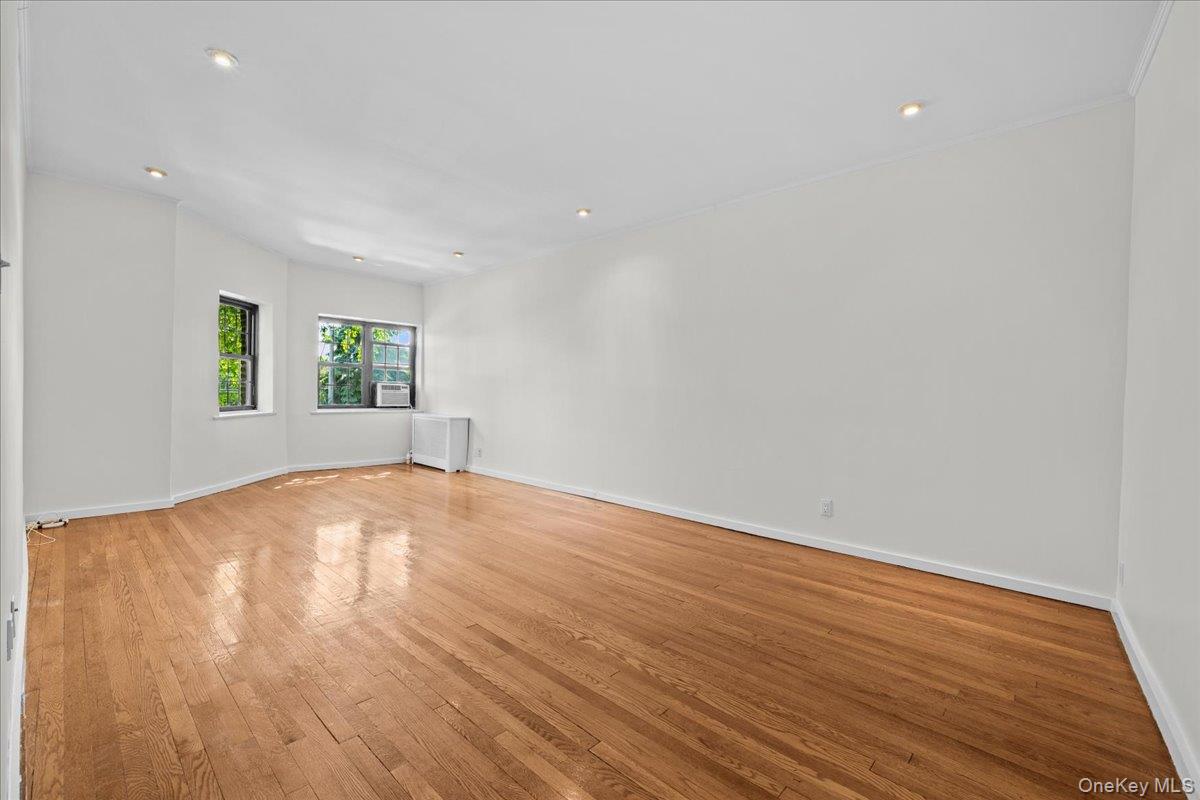 1440 Boston Post Road 2I