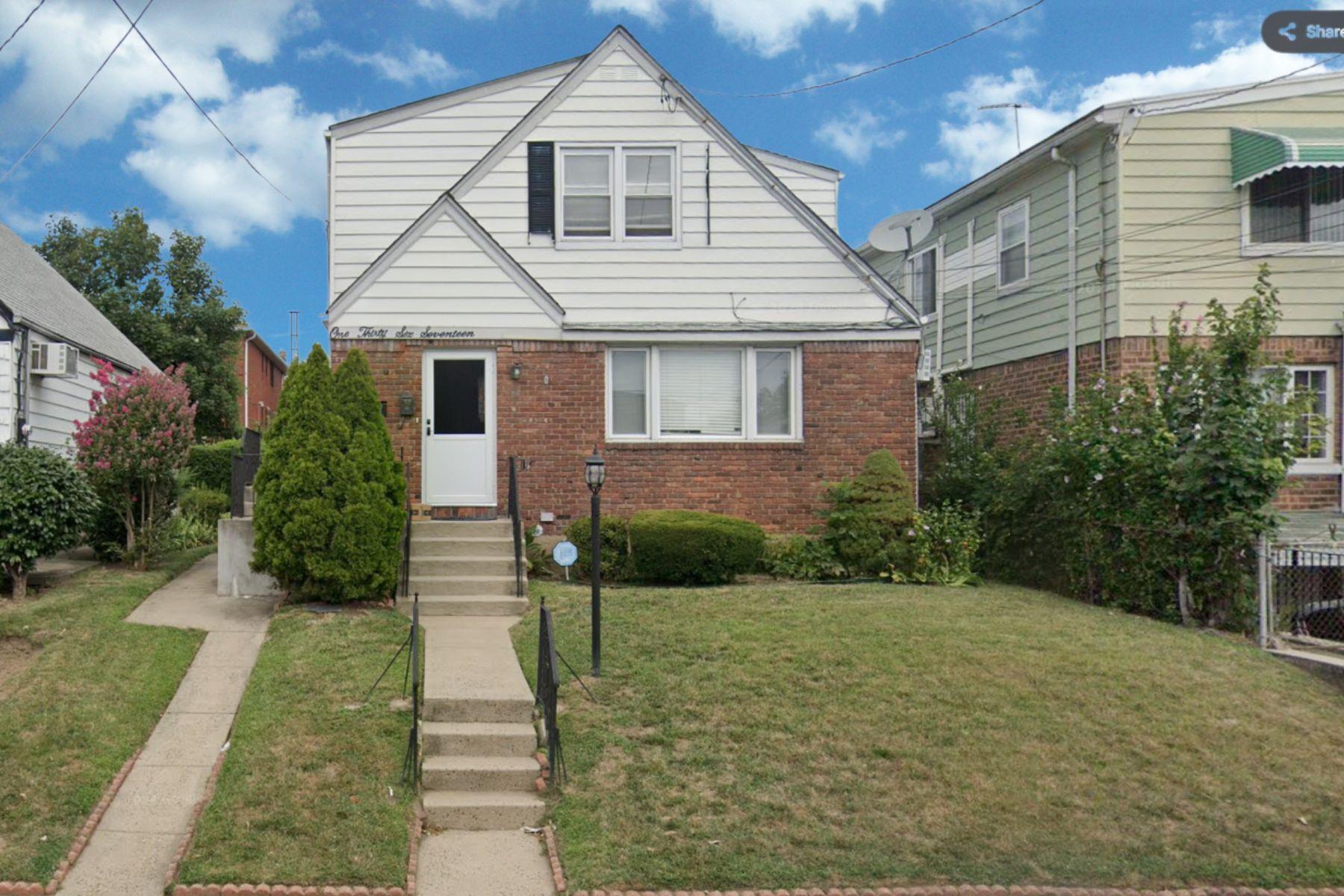 62nd Avenue 2, Kew Garden Hills, Queens, NY - 2 Bedrooms  
1 Bathrooms  
4 Rooms - 