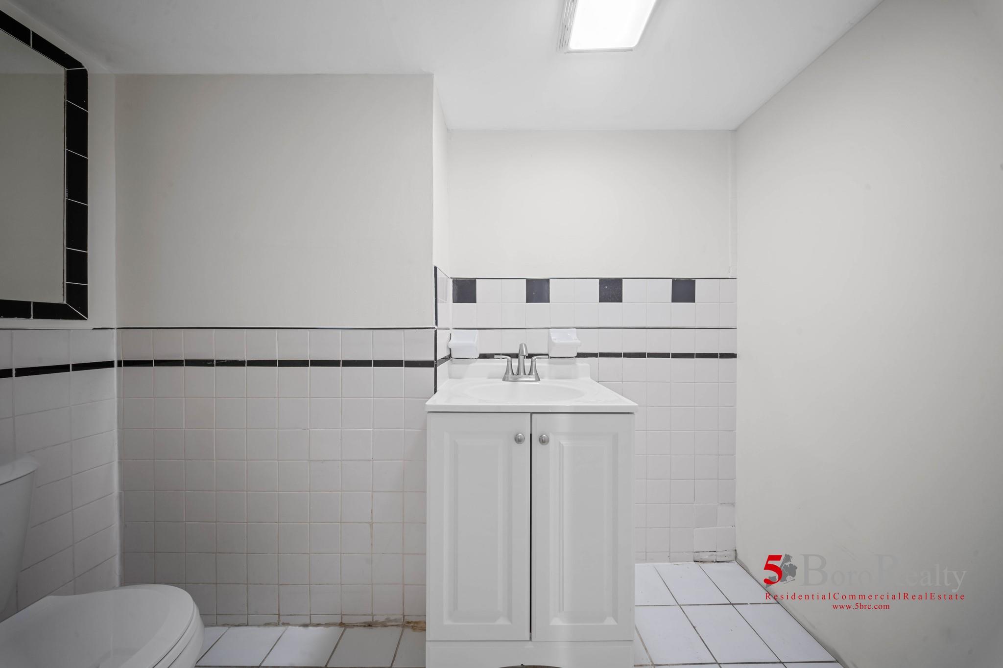 147-33 249th Street, Rosedale, New York image 38