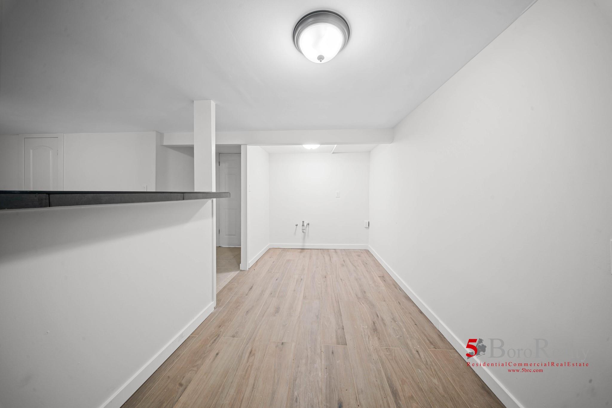 147-33 249th Street, Rosedale, New York image 33