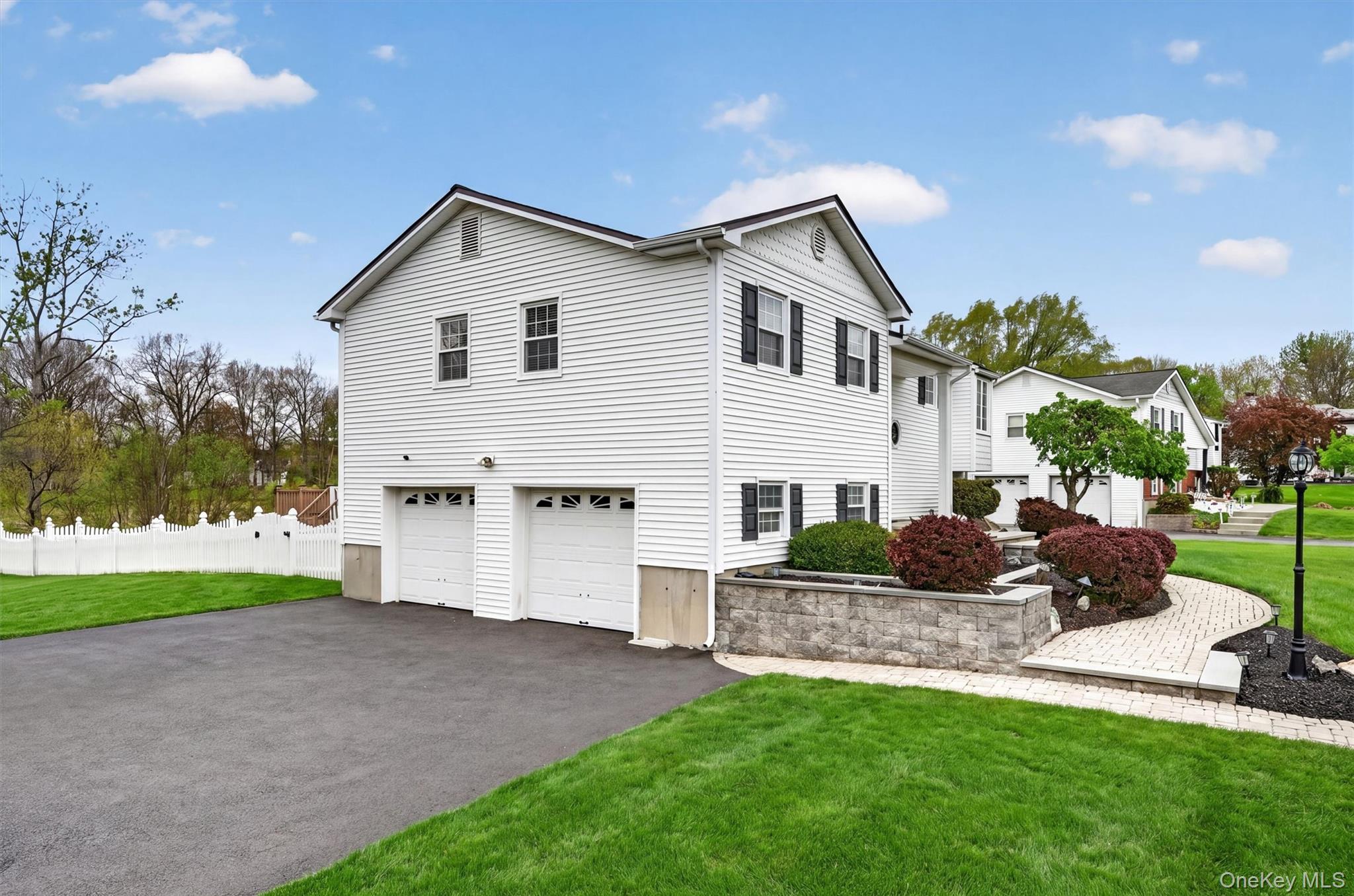 9 Pilgrim Lane