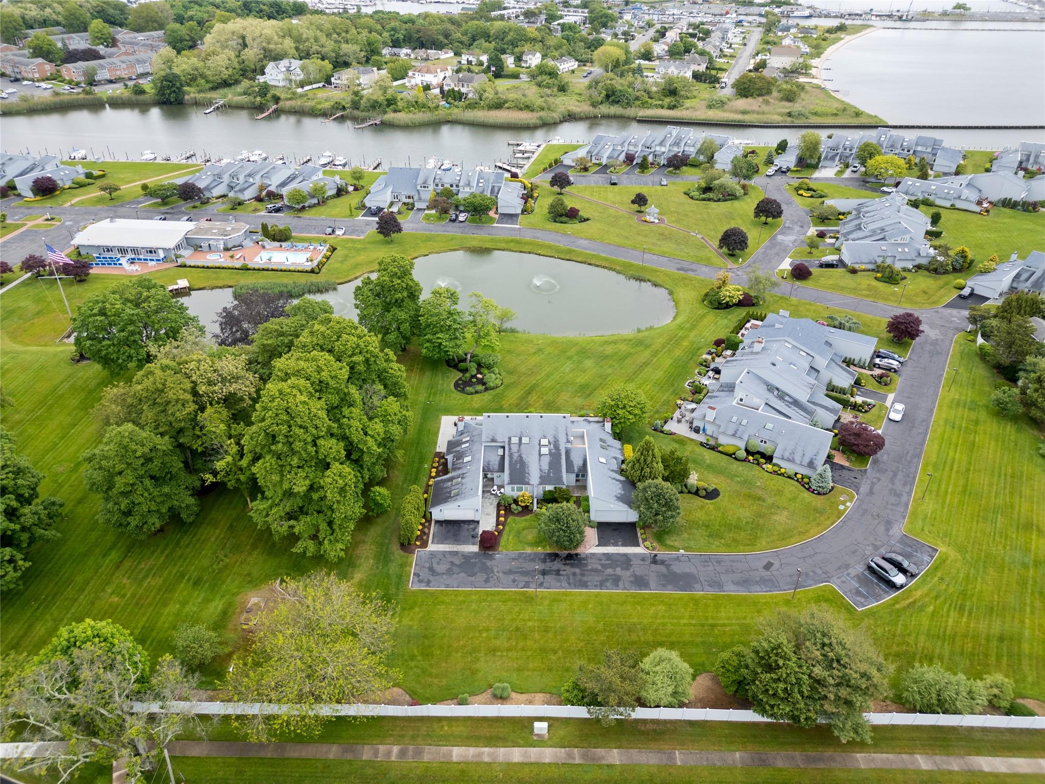 33 Harbour Drive, Blue Point, New York image 41