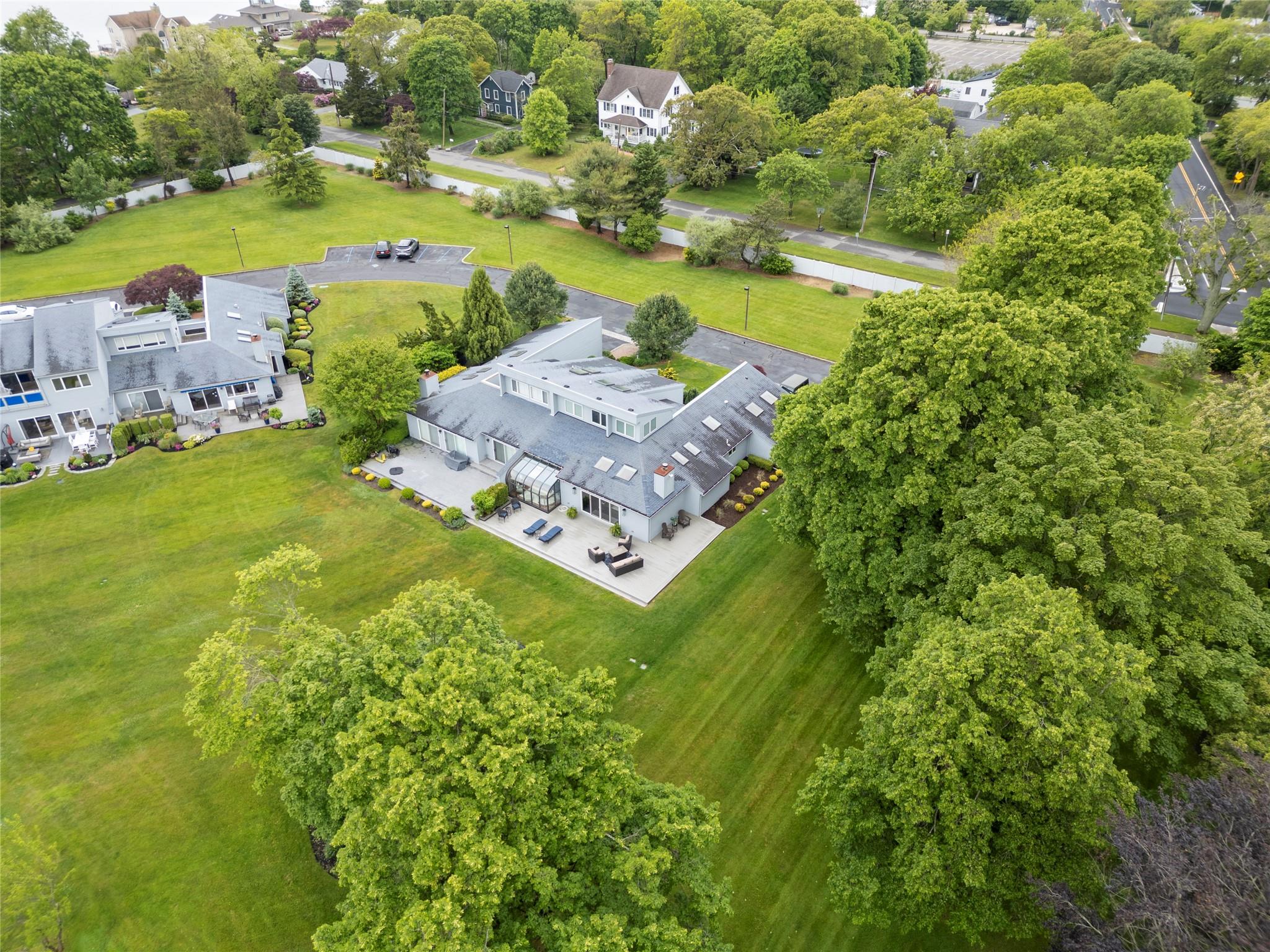 33 Harbour Drive, Blue Point, New York image 43