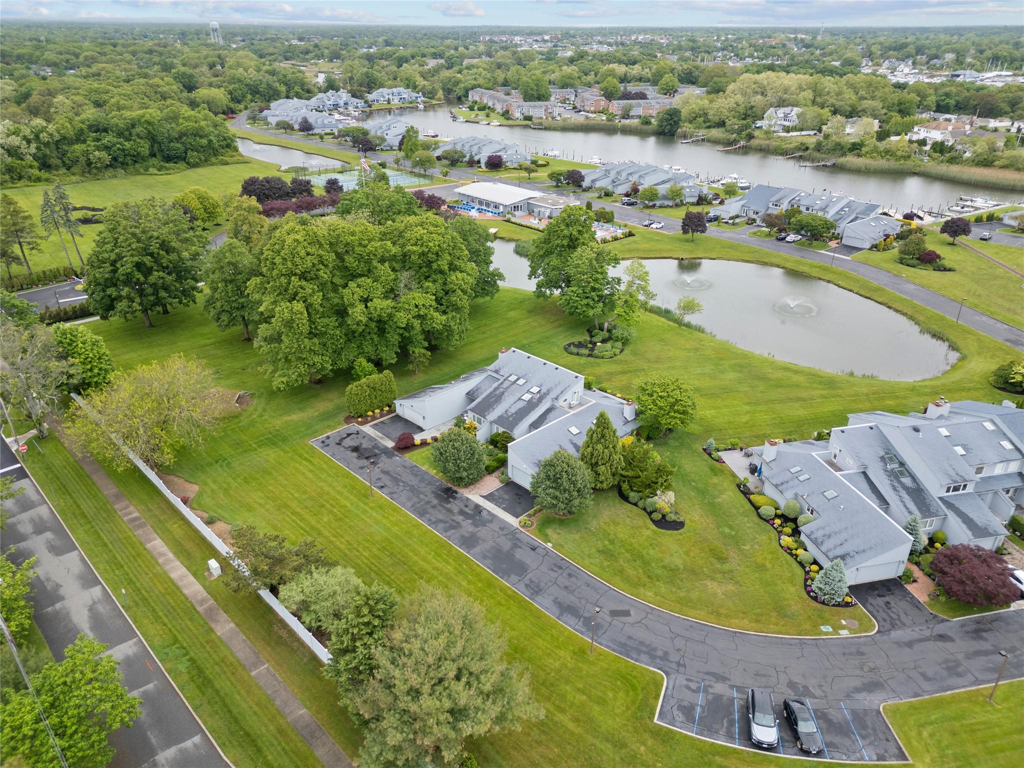 33 Harbour Drive, Blue Point, New York image 40