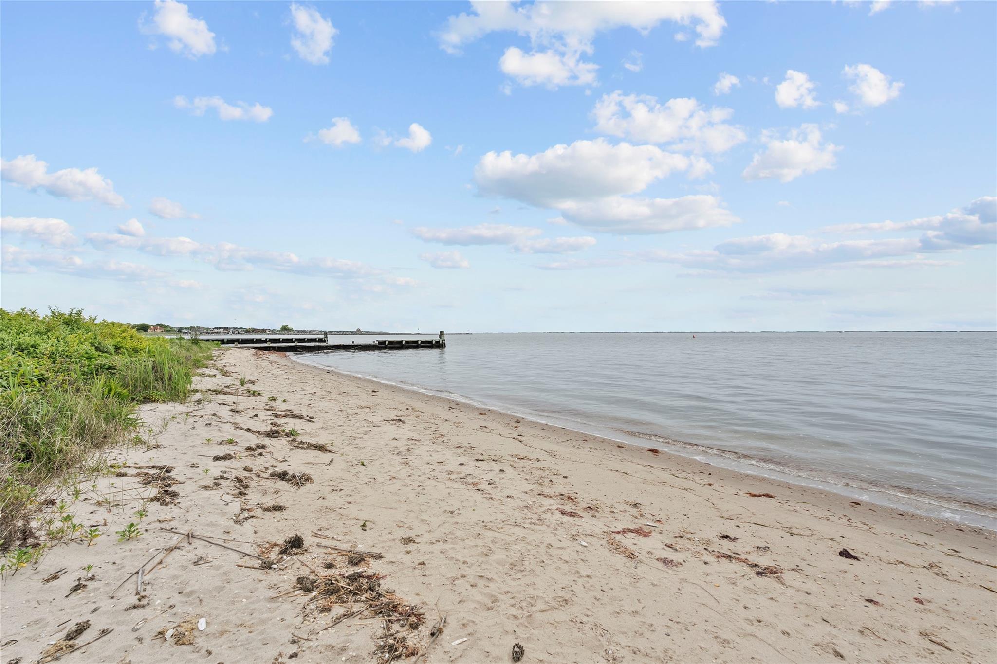 33 Harbour Drive, Blue Point, New York image 39