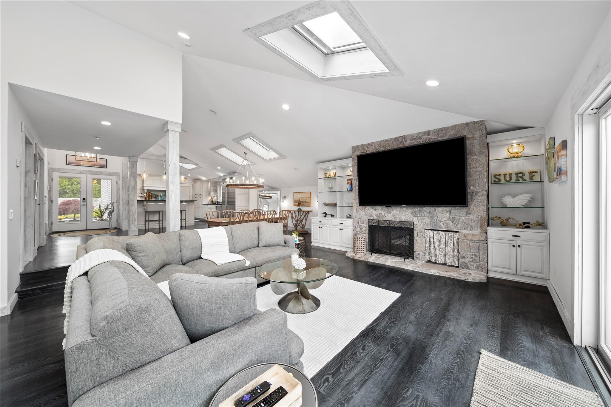 33 Harbour Drive, Blue Point, New York image 4