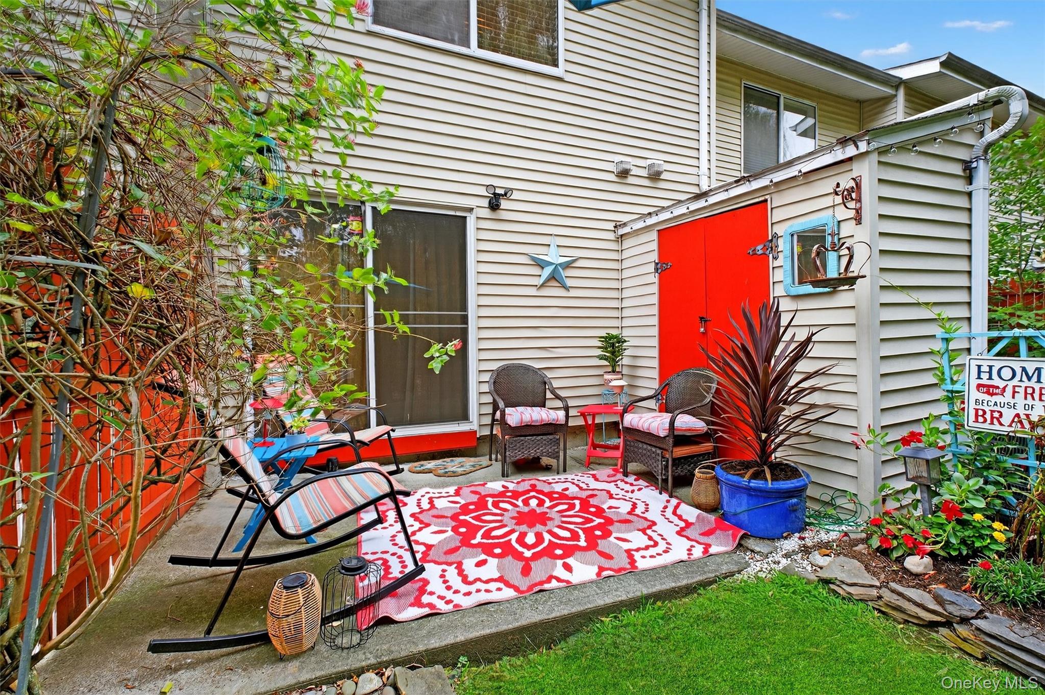 276 Temple Hill Road 1704
