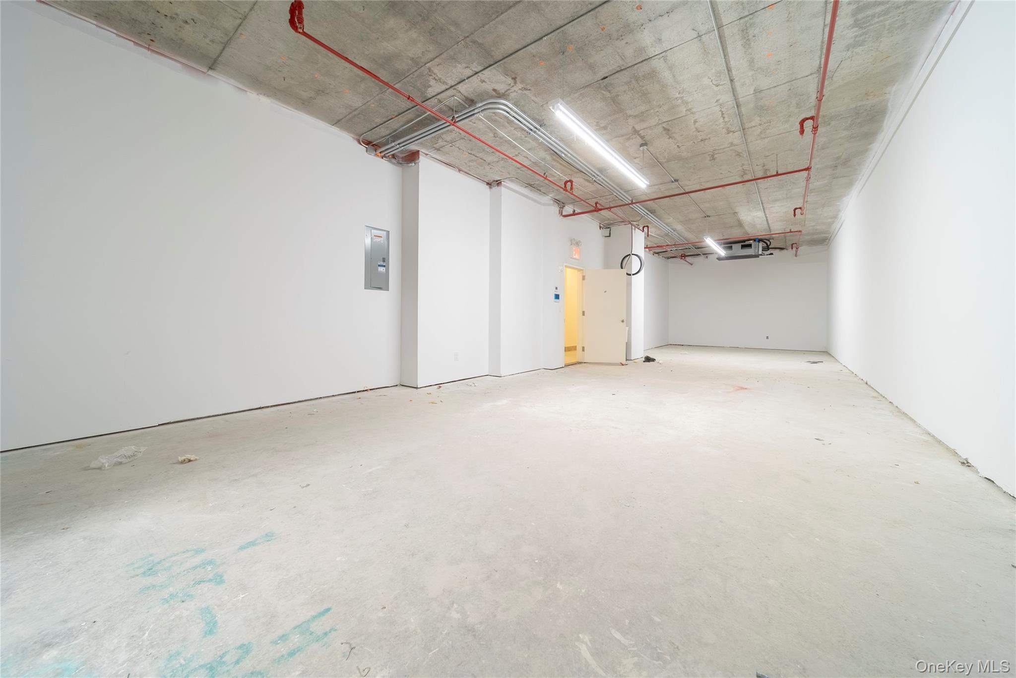 124-28 Queens Boulevard 3D