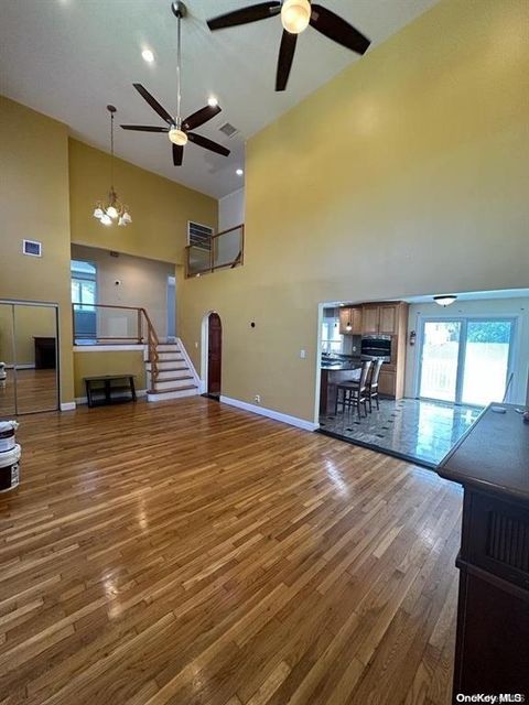 186 E Pennywood Avenue, Hempstead, NY 11575 - MLS#: 835899