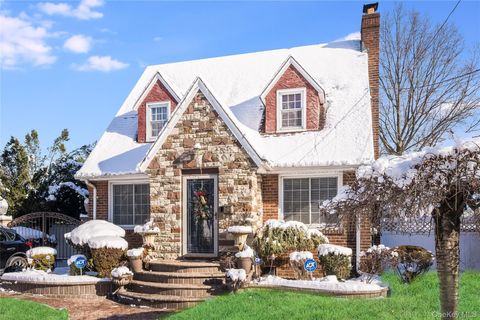 122 Hamilton Road Road Hempstead NY 11550