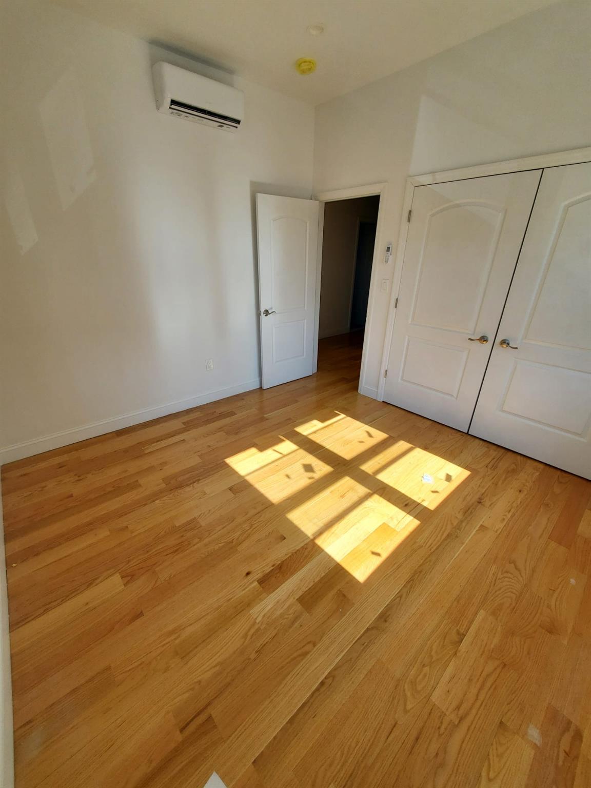 1415 Pinson Street, Far Rockaway, New York image 4