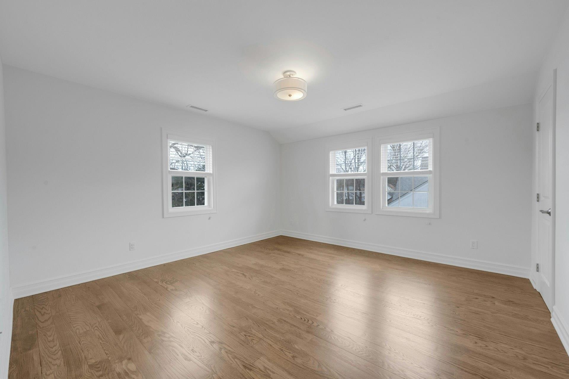 20 Benedict Avenue, White Plains, New York image 17