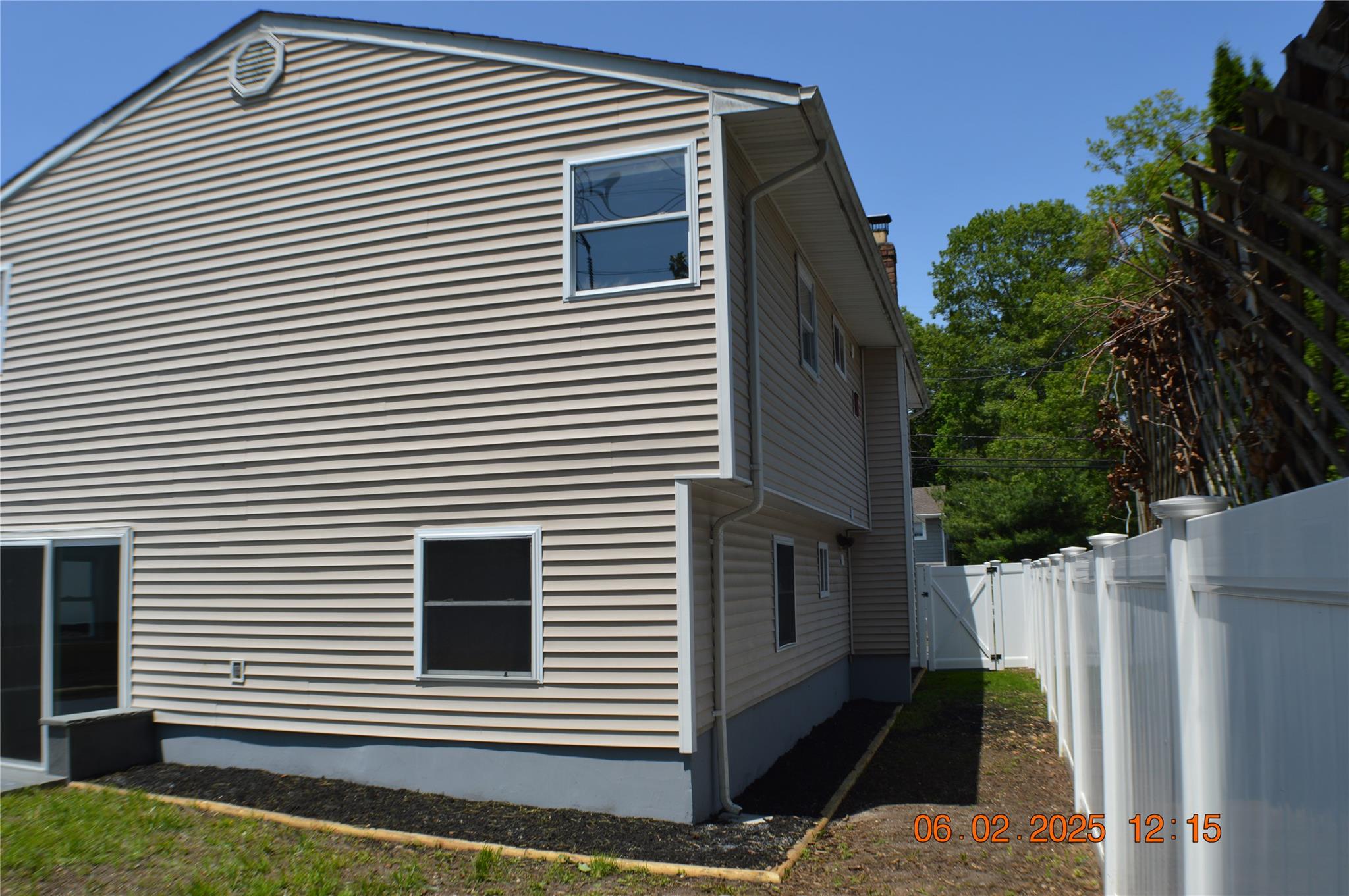 294 Fir Grove Road, Ronkonkoma, New York image 6