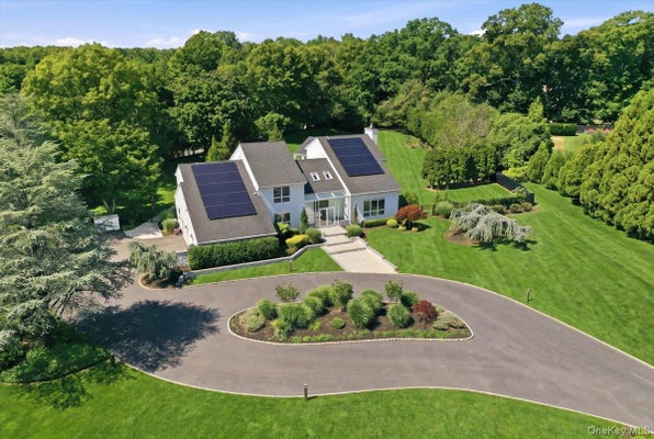 5 MEADOW GATE W, SAINT JAMES, NY 11780 - Image 274eb71fc6de6b04471a787b8eef4711/2534819590